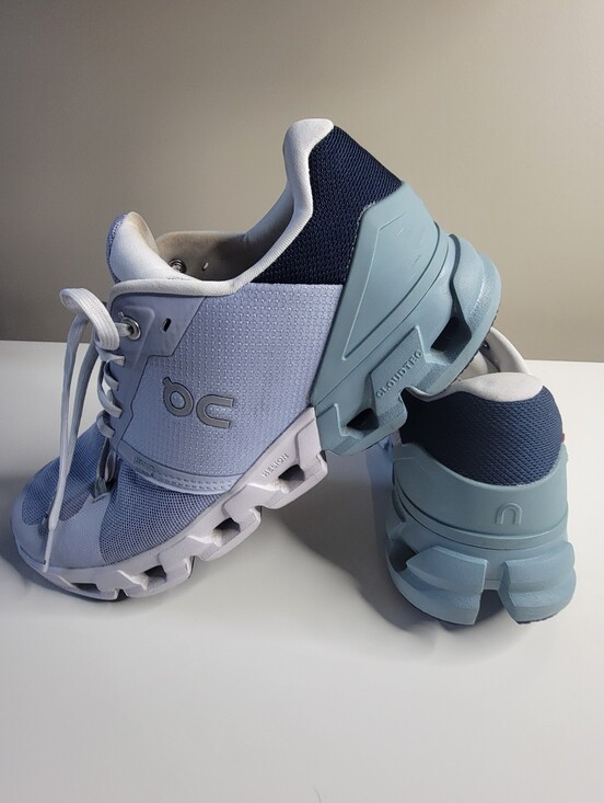 On Running Shoes - On Cloud Flyer Womens 10.5